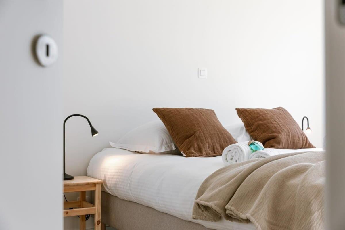 Huswell - Lovely New Apartment At The Harbor + Parking ブルージュ エクステリア 写真