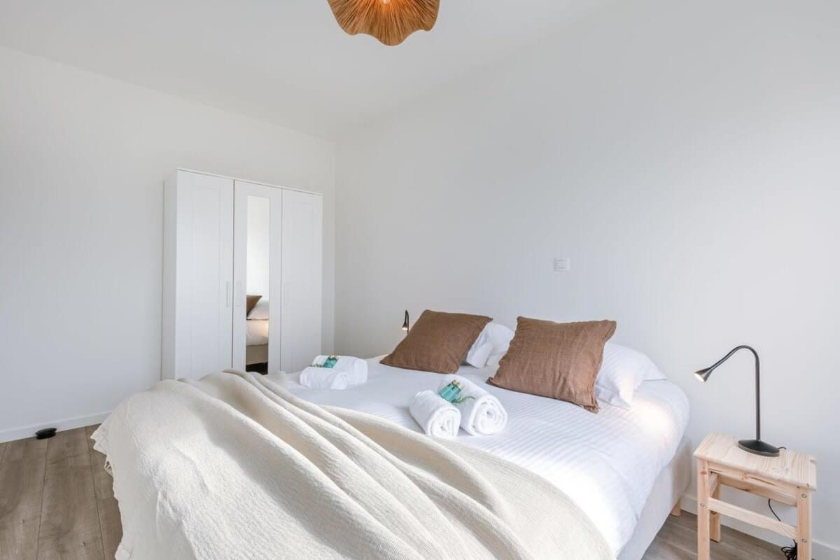 Huswell - Lovely New Apartment At The Harbor + Parking ブルージュ エクステリア 写真