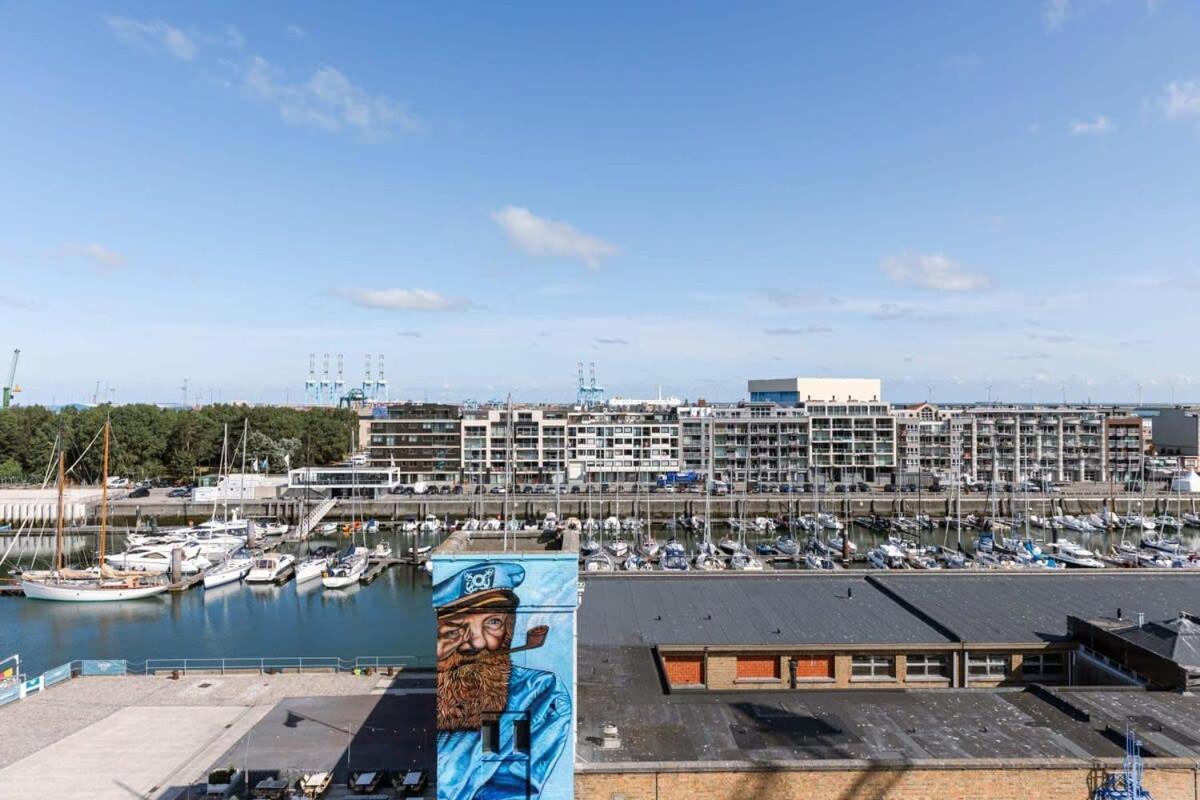 Huswell - Lovely New Apartment At The Harbor + Parking ブルージュ エクステリア 写真